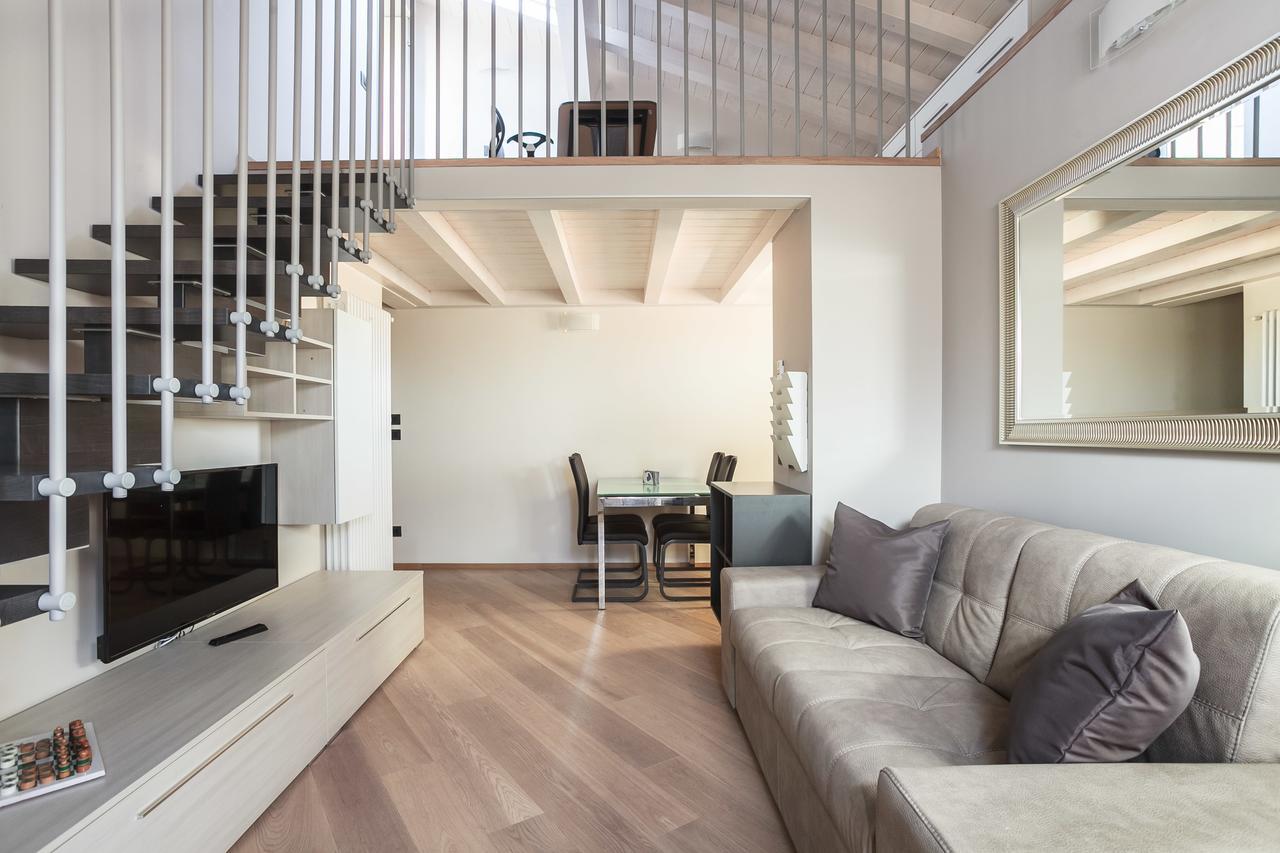 Sant'Orsola Suites Apartments Болонья Екстер'єр фото