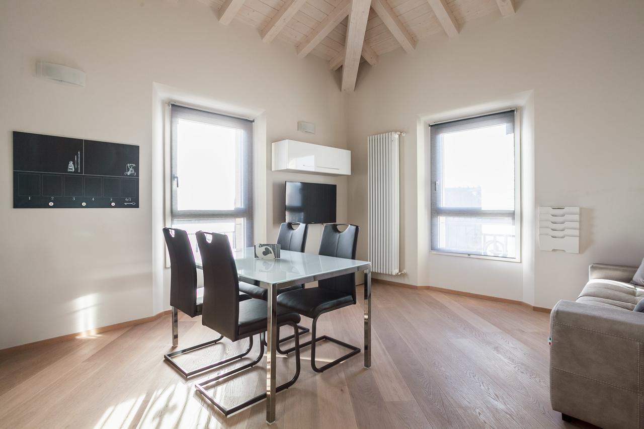 Sant'Orsola Suites Apartments Болонья Екстер'єр фото