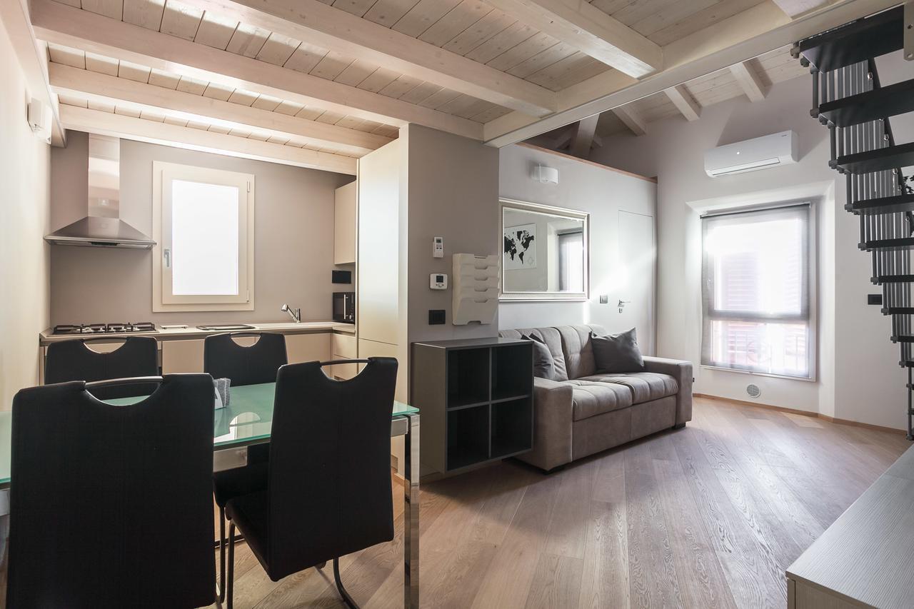 Sant'Orsola Suites Apartments Болонья Екстер'єр фото